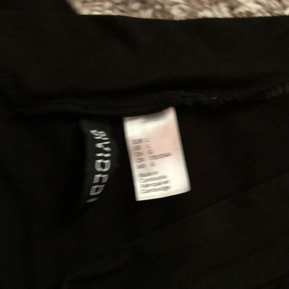 H&M off the shoulder top - Picture 2 of 2